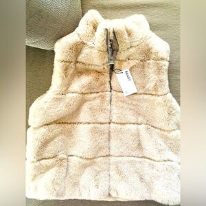 BAILY 44 Cream Faux Fur Vest - Size L - NEW